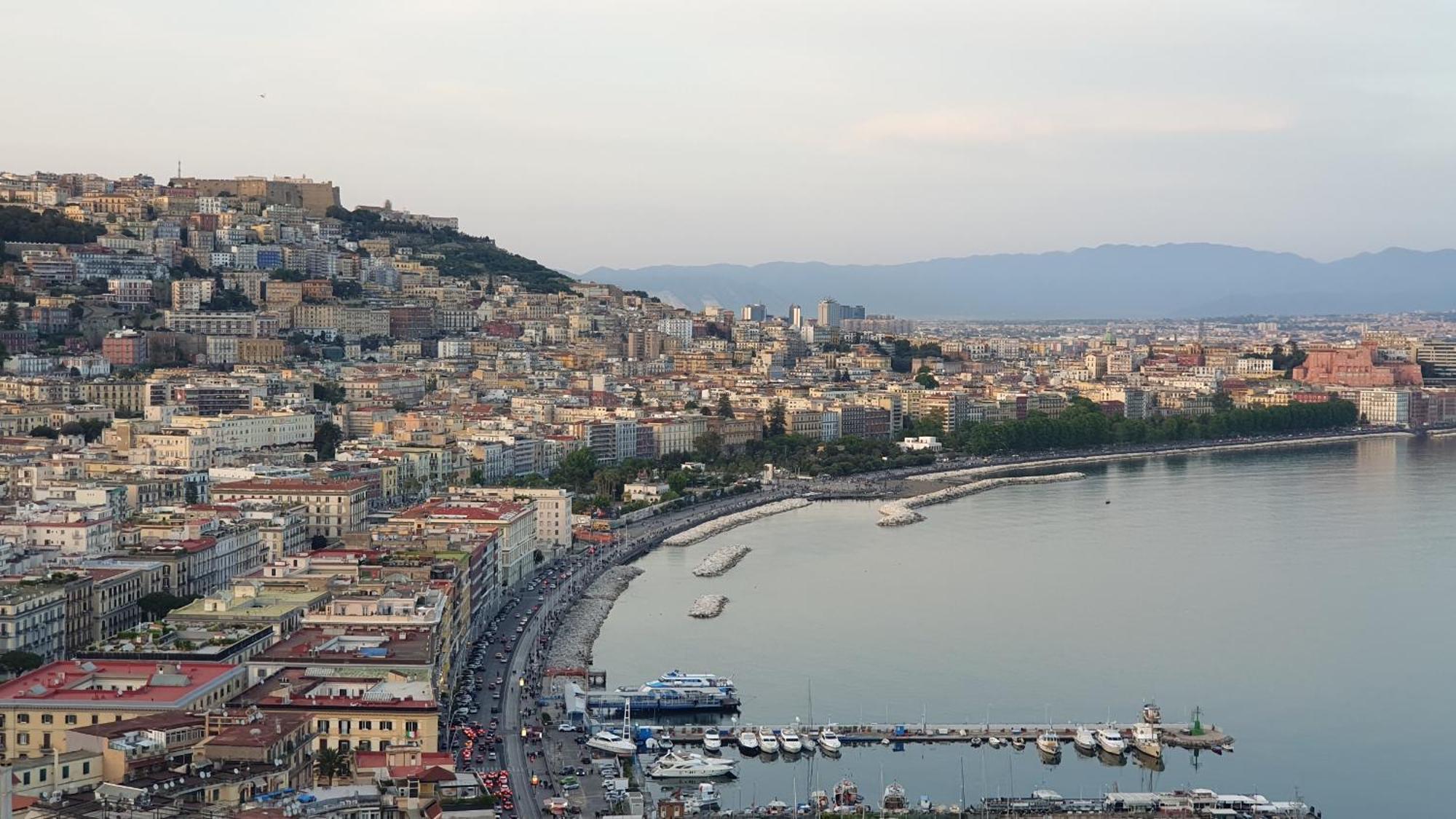Apartment Stadio - 3 Bedrooms - 2 Bathrooms - Free Park Neapel